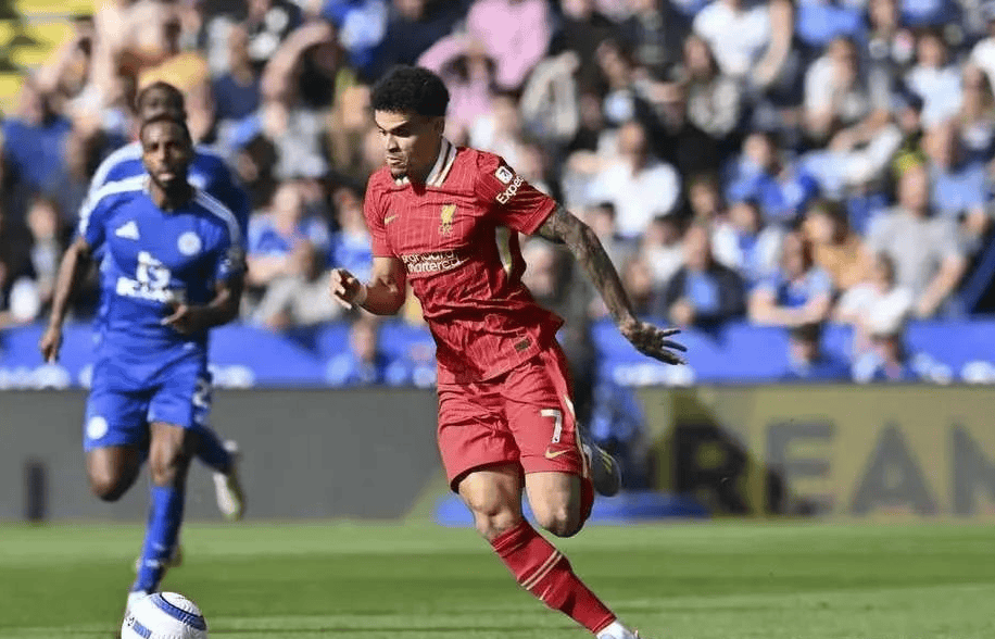 星空体育-利物浦强势横扫电竞国家队晋级半决赛，状态火热！