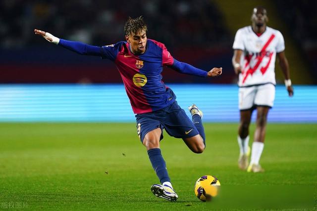 星空体育APP-梅西赛后接受采访：巴萨是我最难对付的对手