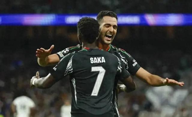 星空体育下载-惊天逆转！阿森纳连追三球实现绝地反击，的是显示.的简单介绍